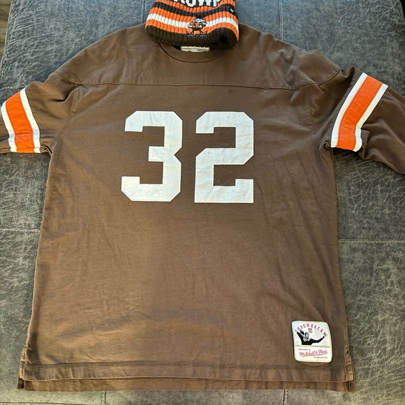 Jim brown jersery 2xl and matching Pom hat - Picture 1 of 1